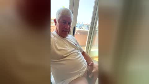 mrlippy66 online show from August 4, 8:44 pm