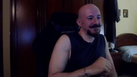 Snapshot of mrman0223 chatting on November 19, 6:19 pm Antony online show from November 19, 6:19 pm