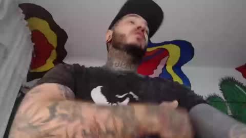 mrmanny__ online show from December 3, 1:21 pm