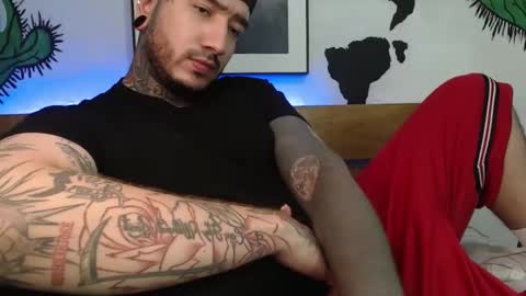 mrmanny__ online show from December 13, 11:17 pm