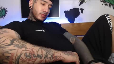 mrmanny__ online show from February 13, 11:17 am