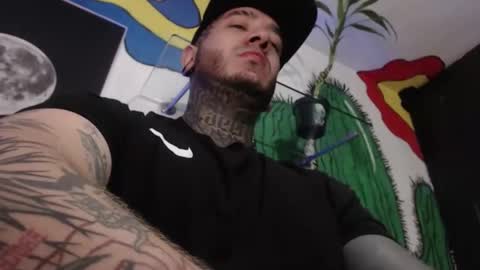 Snapshot of mrmanny__ chatting on November 21, 8:46 am mrmanny__ online show from November 21, 8:46 am