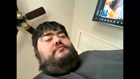 Snapshot of mrorange50187 chatting on April 1, 2:03 pm mrorange50187 online show from April 1, 2:03 pm