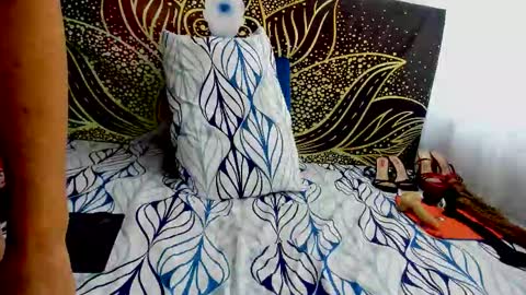 Snapshot of mrs_angelica chatting on February 13, 2:46 pm Angelica online show from February 13, 2:46 pm