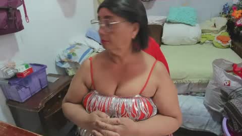 mrs_mommy online show from March 26, 6:35 pm