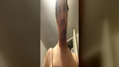 mrsissy812575 online show from June 12, 8:41 pm