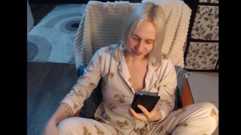 Sasha online show from October 26, 6:25 pm