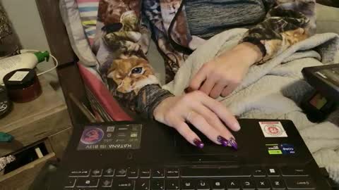 Marie  Wadsworthy Wife Marie XXX online show from December 1, 12:59 am