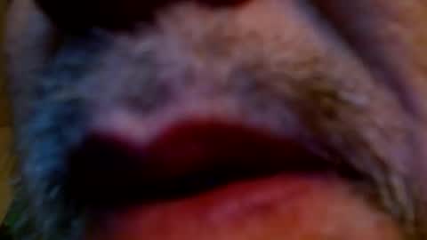 Snapshot of mrtease5 chatting on March 17, 7:44 am mrtease5 online show from March 17, 7:44 am