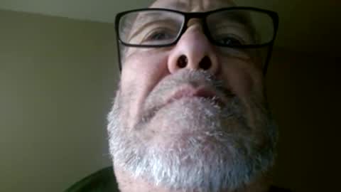 Snapshot of mrtease5 chatting on March 19, 9:08 pm mrtease5 online show from March 19, 9:08 pm