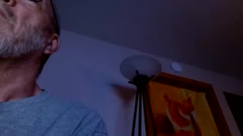 Snapshot of mrtease5 chatting on March 23, 8:51 am mrtease5 online show from March 23, 8:51 am