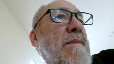 Snapshot of mrtease5 chatting on March 23, 8:57 pm mrtease5 online show from March 23, 8:57 pm