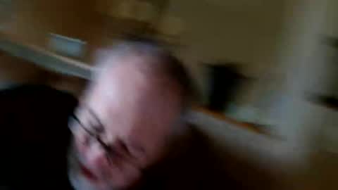 Snapshot of mrtease5 chatting on March 24, 5:07 pm mrtease5 online show from March 24, 5:07 pm