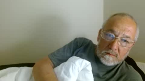 mrtease5 online show from May 2, 7:52 pm
