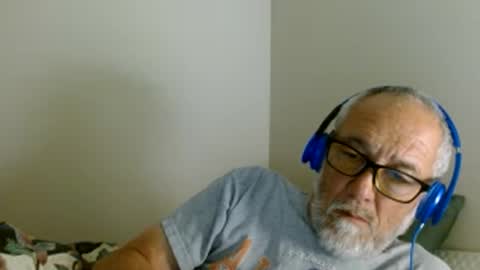 mrtease5 online show from May 18, 2:51 am