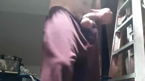 Snapshot of mrthickness80 chatting on December 14, 4:07 am mrthickness80 online show from December 14, 4:07 am