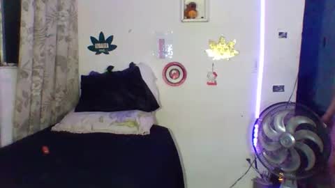 Mrs Venus online show from January 7, 1:08 am