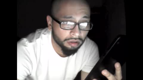 Snapshot of mrvicmac chatting on October 10, 8:35 am victor mancha online show from October 10, 8:35 am