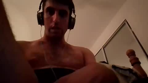 Snapshot of mrwhite017 chatting on January 21, 7:06 pm Mrwhite017 online show from January 21, 7:06 pm