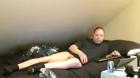 mrxhere online show from February 17, 3:42 pm