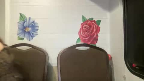 ms_cougarcrush online show from December 20, 1:23 am