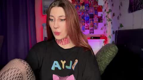 Snapshot of ms_ditaa chatting on November 21, 4:22 am Dita online show from November 21, 4:22 am