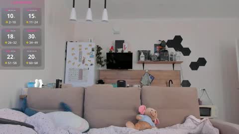 Ms ForYOU online show from October 2, 3:35 am