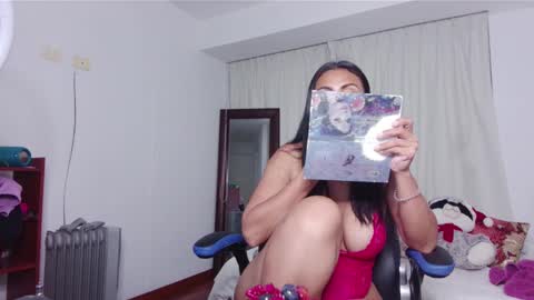 Snapshot of ms_freya chatting on December 24, 1:59 am Freya online show from December 24, 1:59 am