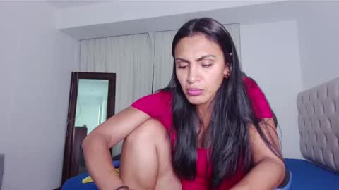 Snapshot of ms_freya chatting on January 17, 6:36 am Freya online show from January 17, 6:36 am