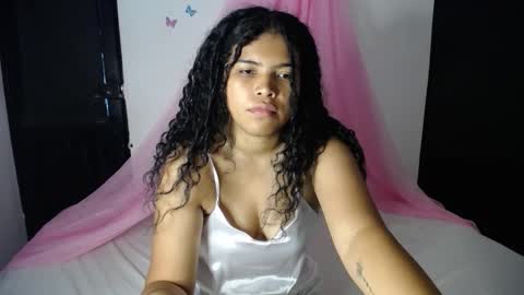 Snapshot of ms_ivanna chatting on January 18, 9:40 pm Ivanna online show from January 18, 9:40 pm