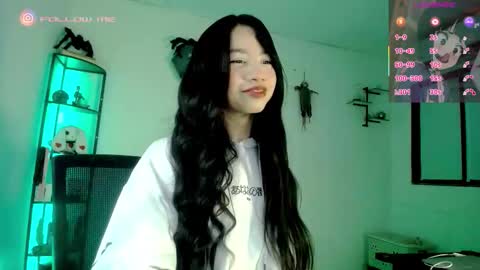 Snapshot of ms_lissa chatting on October 18, 11:49 pm MISS LISSA online show from October 18, 11:49 pm