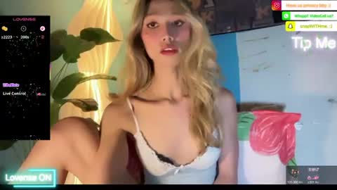 ms_maureenx69x online show from July 31, 7:13 pm