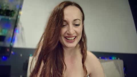 Snapshot of ms_mel chatting on December 31, 6:57 pm Melanie online show from December 31, 6:57 pm