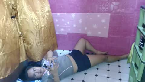 Nathalie online show from June 6, 9:36 am
