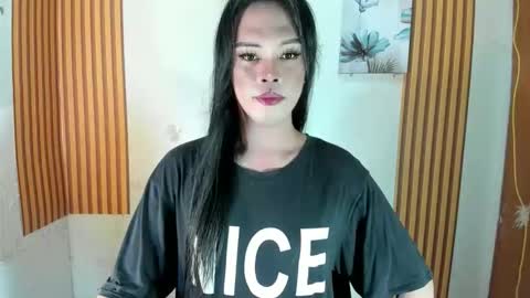 Snapshot of ms_selenaxx chatting on October 5, 11:57 pm selena online show from October 5, 11:57 pm