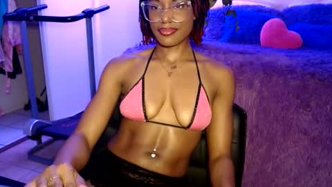 CocoSage online show from April 1, 5:52 am