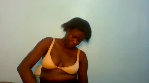 Snapshot of mseseseko0 chatting on May 17, 11:39 am mseseseko0 online show from May 17, 11:39 am