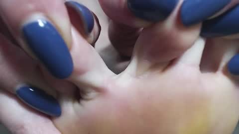 Liza  online show from November 28, 5:26 pm