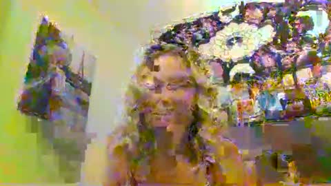 Snapshot of msmariesummers chatting on December 3, 1:08 am msmariesummers online show from December 3, 1:08 am