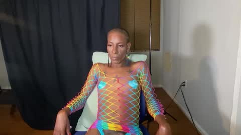 Merlin Mystique online show from October 10, 9:30 am