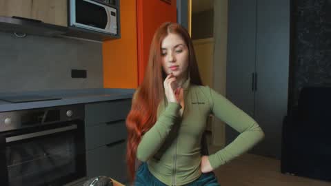 Lucy online show from January 21, 2:05 pm