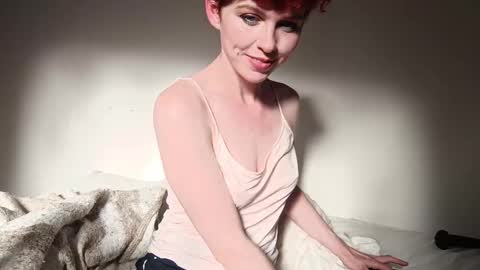 Snapshot of msprissylynx chatting on November 9, 9:13 pm Adela Rose MsPrissyLynx online show from November 9, 9:13 pm