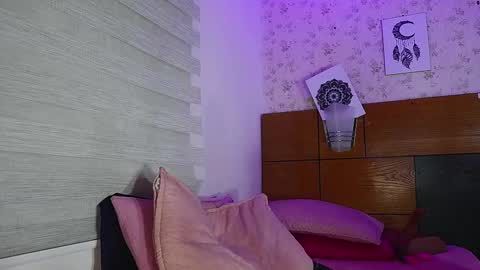 Manuela  online show from February 17, 6:09 am