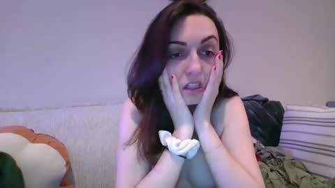 Isaac and Vera online show from March 5, 12:59 am