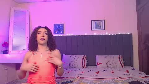 Snapshot of msspenelopedick chatting on October 30, 9:55 am Aaron  And Alex online show from October 30, 9:55 am