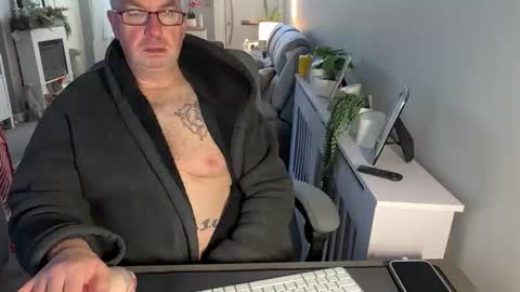 mtb1697 online show from December 20, 10:44 am