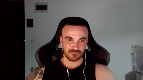 Victor online show from January 4, 8:48 pm