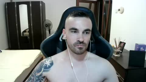 Victor online show from July 18, 8:23 pm