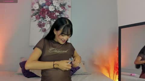 muaan  online show from May 12, 12:35 pm
