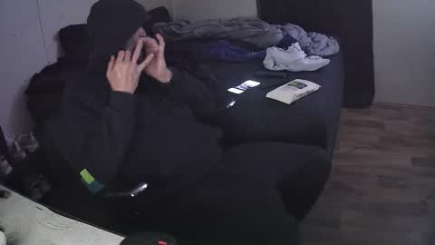 Snapshot of muffdiver718 chatting on February 20, 2:08 am Muffdiver online show from February 20, 2:08 am